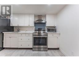 1111 Kent Avenue, Oakville, ON L6H1Z9 Photo 37