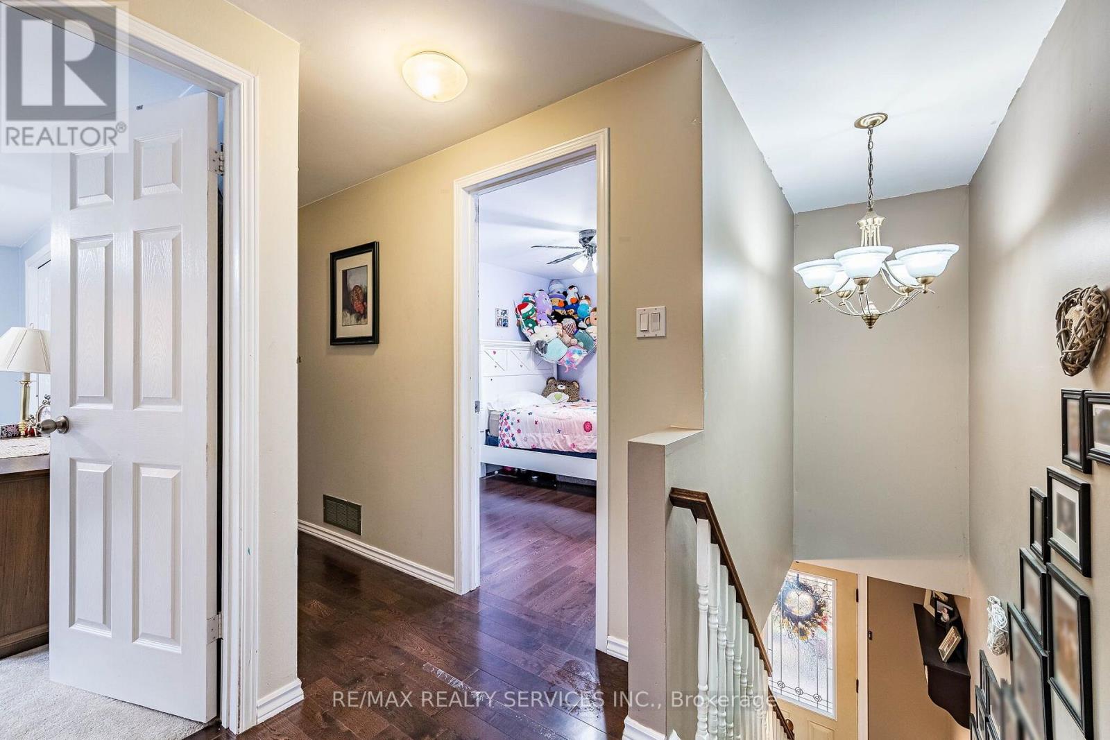 24 CARBERRY ROAD STREET - 24