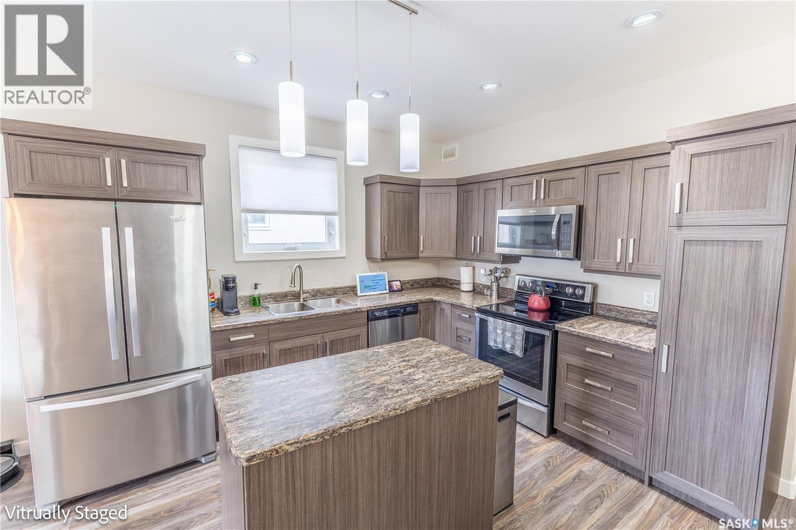70 Brigham ROAD, Moose Jaw — photo 8