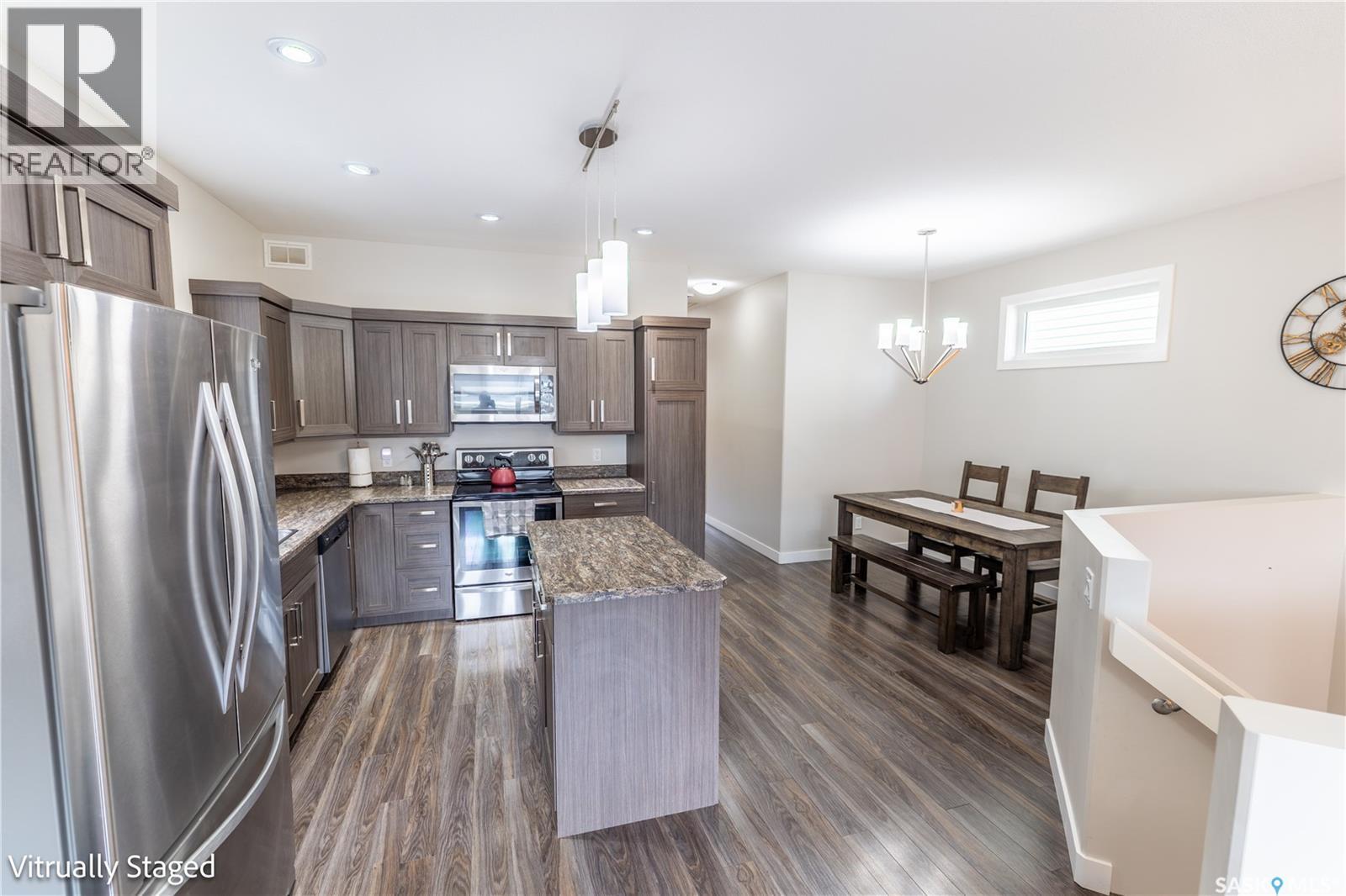 70 Brigham ROAD, Moose Jaw — photo 9