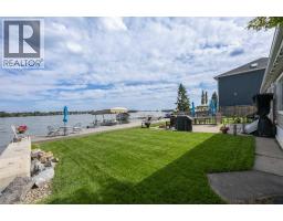 828 West Chestermere, Chestermere, AB T1X1B6 Photo 39
