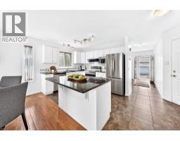 157 Hawkstone Manor NW - photo 3