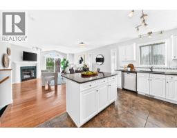 157 Hawkstone Manor NW - photo 4