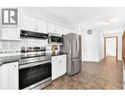 157 Hawkstone Manor NW - photo 8