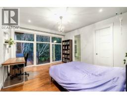 388 Hidhurst Place, West Vancouver, BC V7S1K1 Photo 25