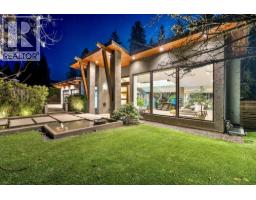 388 Hidhurst Place, West Vancouver, BC V7S1K1 Photo 34