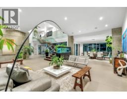 388 Hidhurst Place, West Vancouver, BC V7S1K1 Photo 6