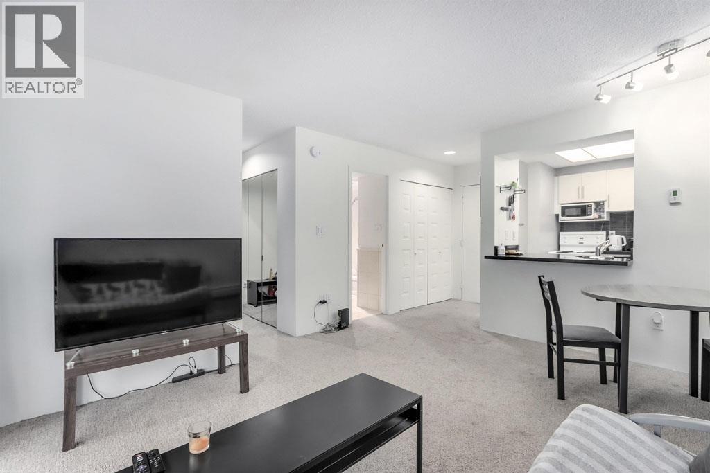 1 Bed, 1 Bath Apartment for Rent in Vancouver – 207 1450 LABURNUM STREET, Vancouver – MLS# R3172133 - Image 5