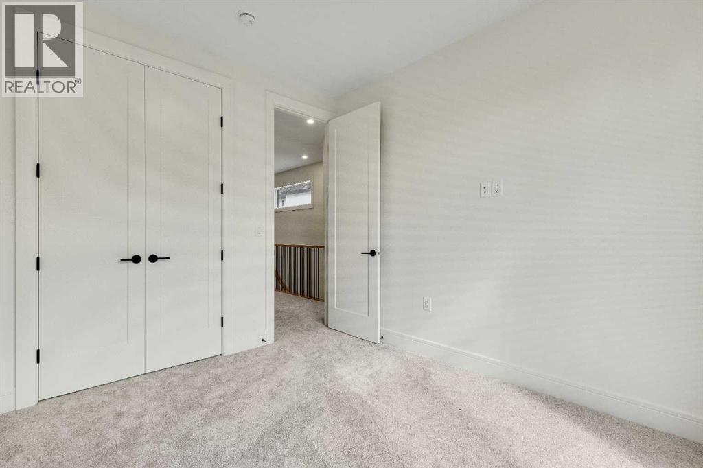 1906 5 Street NE - Image 18