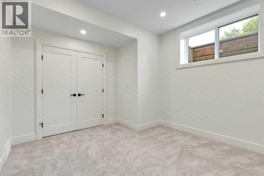 1906 5 Street NE - Image 26