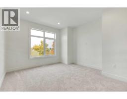 5pc Bathroom - 1906 5 Street Ne, Calgary, AB T2E3X5 Photo 17
