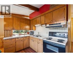 4pc Bathroom - 249 Wascana Crescent Se, Calgary, AB T2J1M4 Photo 10