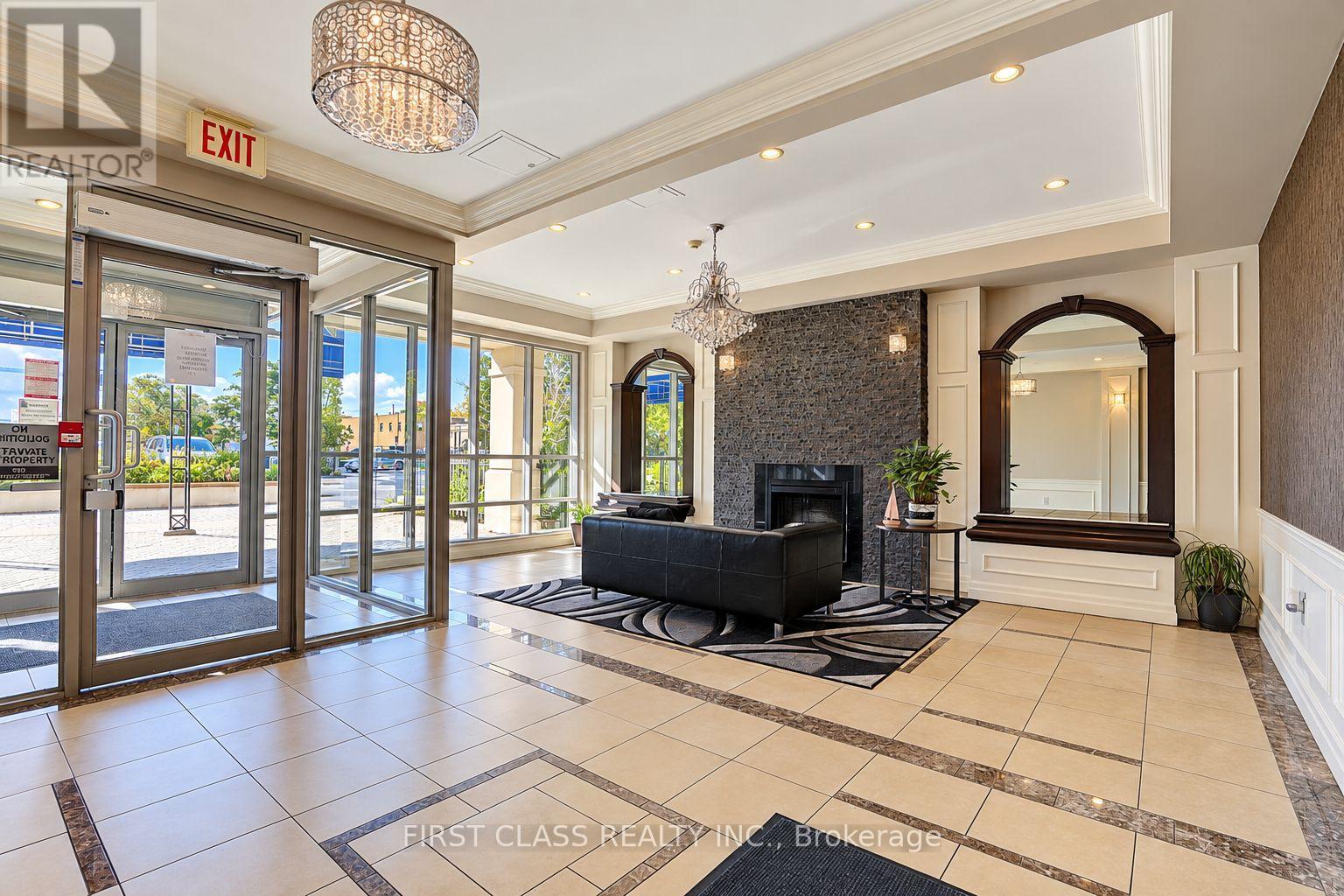 #204 777 STEELES AVENUE W - 4