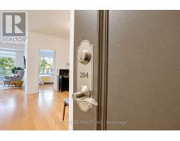 204 - 777 Steeles Avenue W, Toronto, ON M2R3Y4 Photo 8