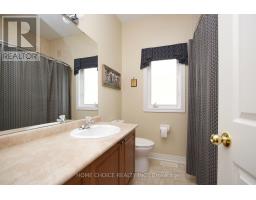 8 Hinkley Trail, Clarington, ON L1B1P4 Photo 8