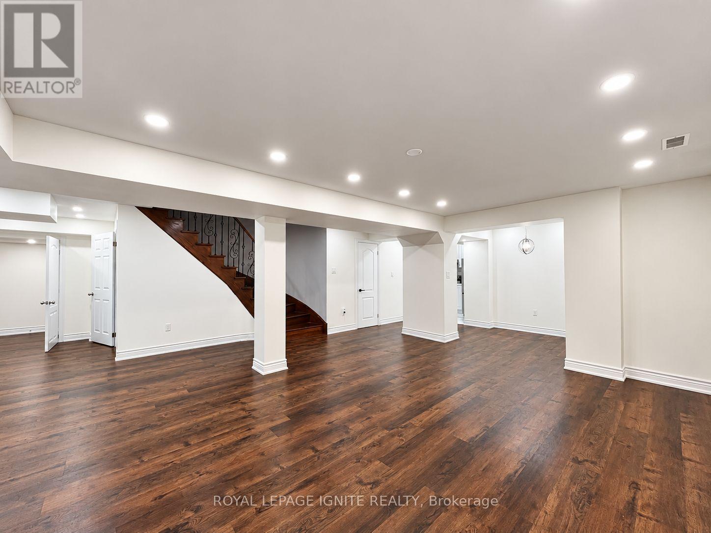 7 Aquilina Court, Ajax, ON photo 28