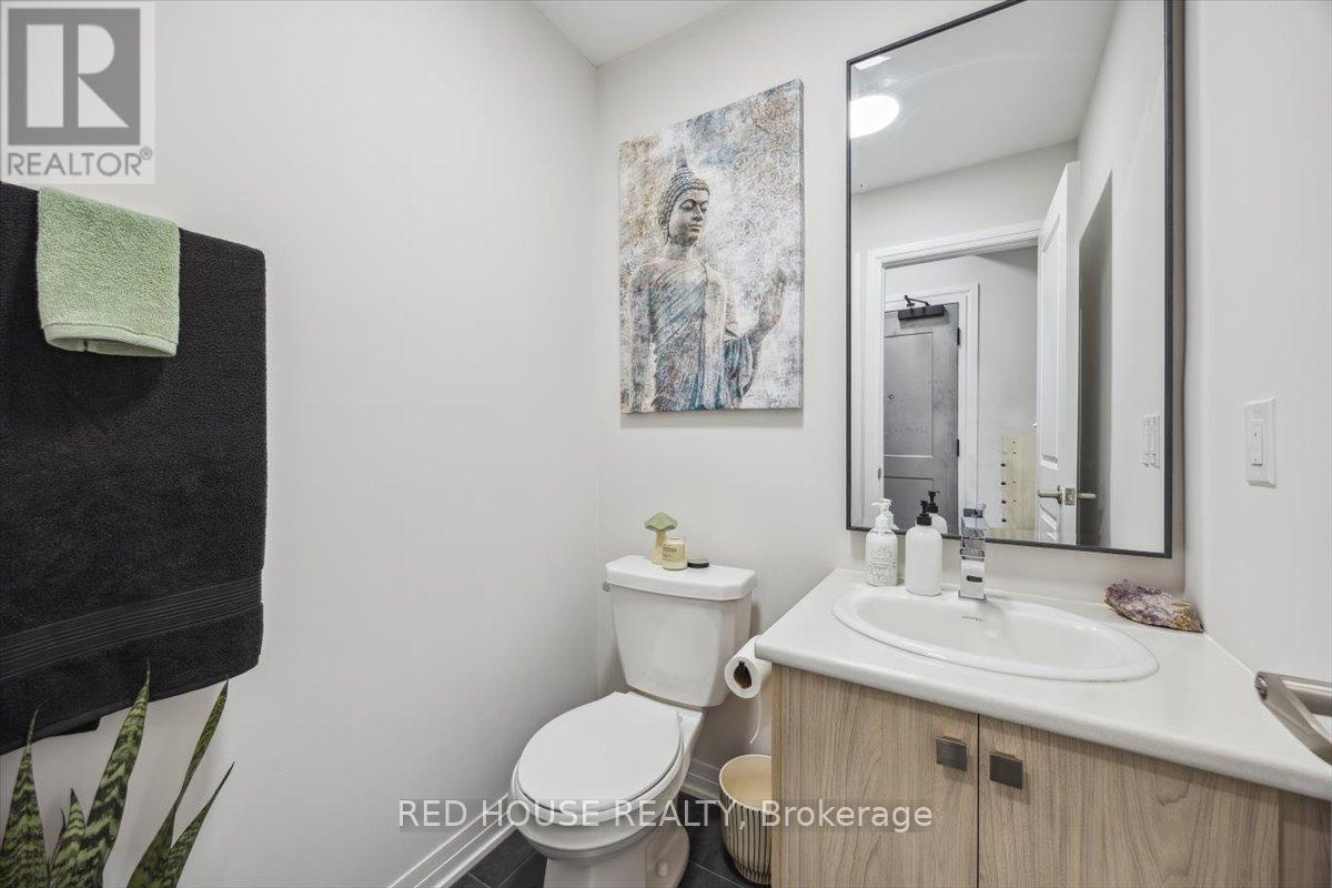 7-40 Baynes Way, Bradford West Gwillimbury photo 3