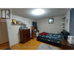 3677 Woodruff Crescent, Mississauga, ON L4T1T8 Photo 11