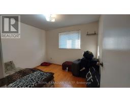 3677 Woodruff Crescent, Mississauga, ON L4T1T8 Photo 13