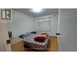 3677 Woodruff Crescent, Mississauga, ON L4T1T8 Photo 8