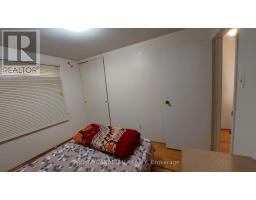 3677 Woodruff Crescent, Mississauga, ON L4T1T8 Photo 9