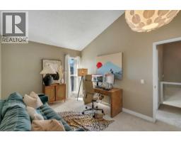 431 Brae Glen Crescent SW - photo 35