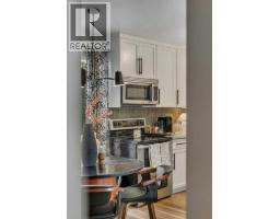 431 Brae Glen Crescent SW - photo 8