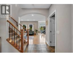 4pc Bathroom - 40 Evanspark Circle Nw, Calgary, AB T3P0B4 Photo 14