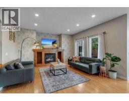 2pc Bathroom - 40 Evanspark Circle Nw, Calgary, AB T3P0B4 Photo 15