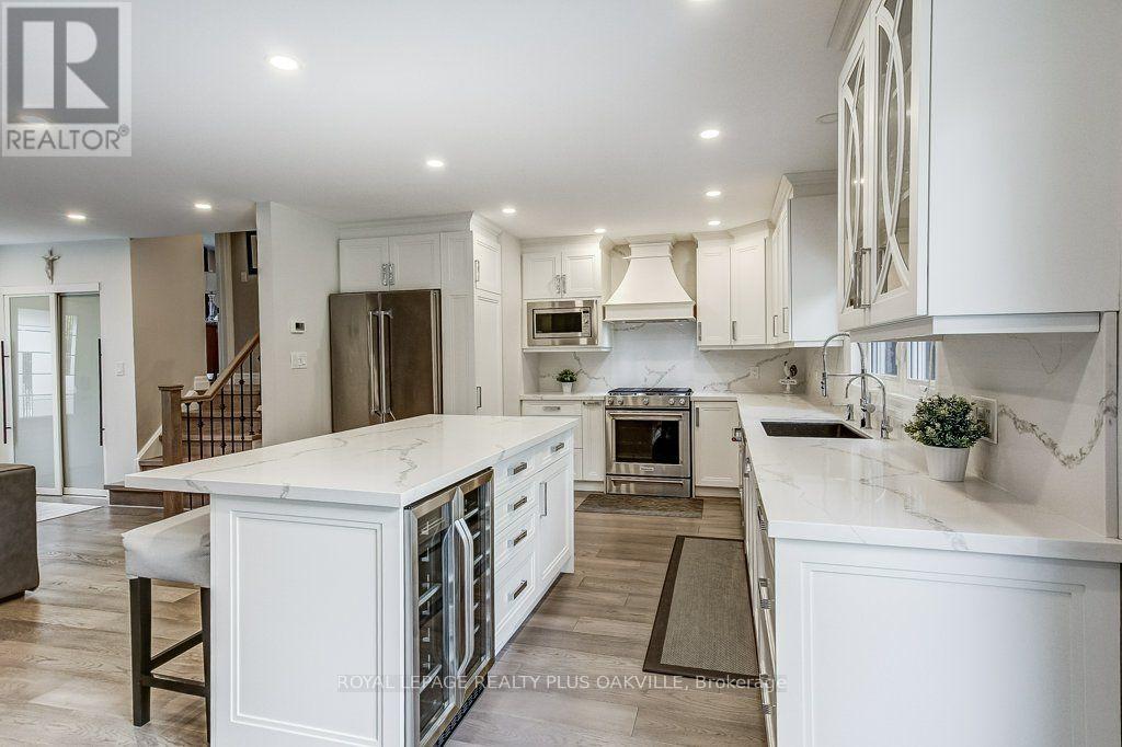 Photo 12 of 4364 Ayr Place, Burlington (Shoreacres)