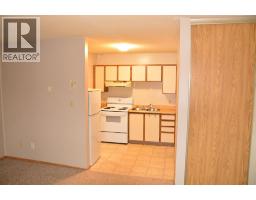 101-215, 10118 100 Avenue, Peace River, AB T8S1R3 Photo 7