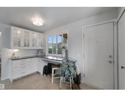 4528 35 Av Nw, Edmonton, AB T6L3P9 Photo 15