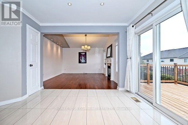 73 Laurendale Avenue — photo 15