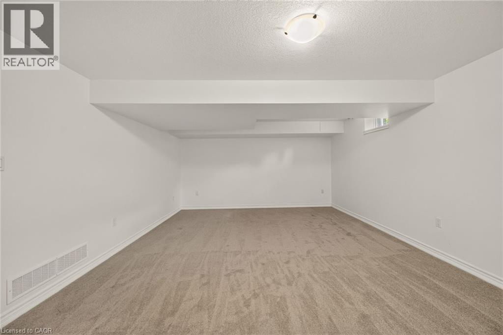 14 ECKER Lane - 34