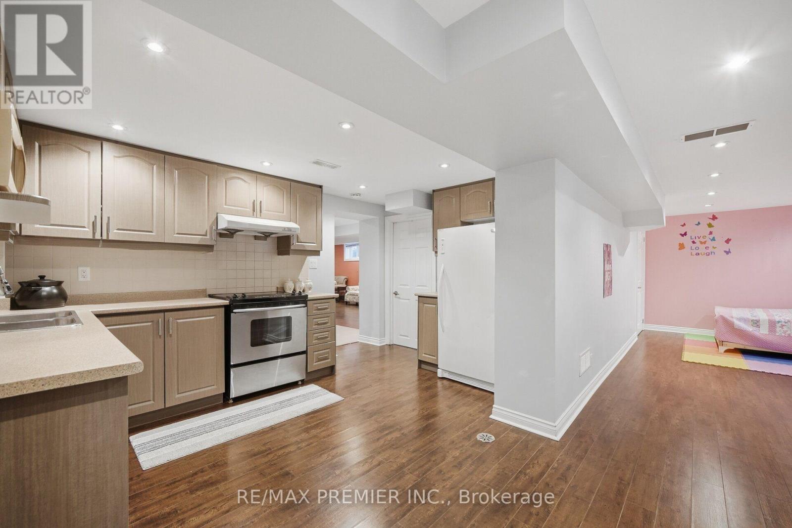 91 Wigmore Drive, Toronto, ON photo 25