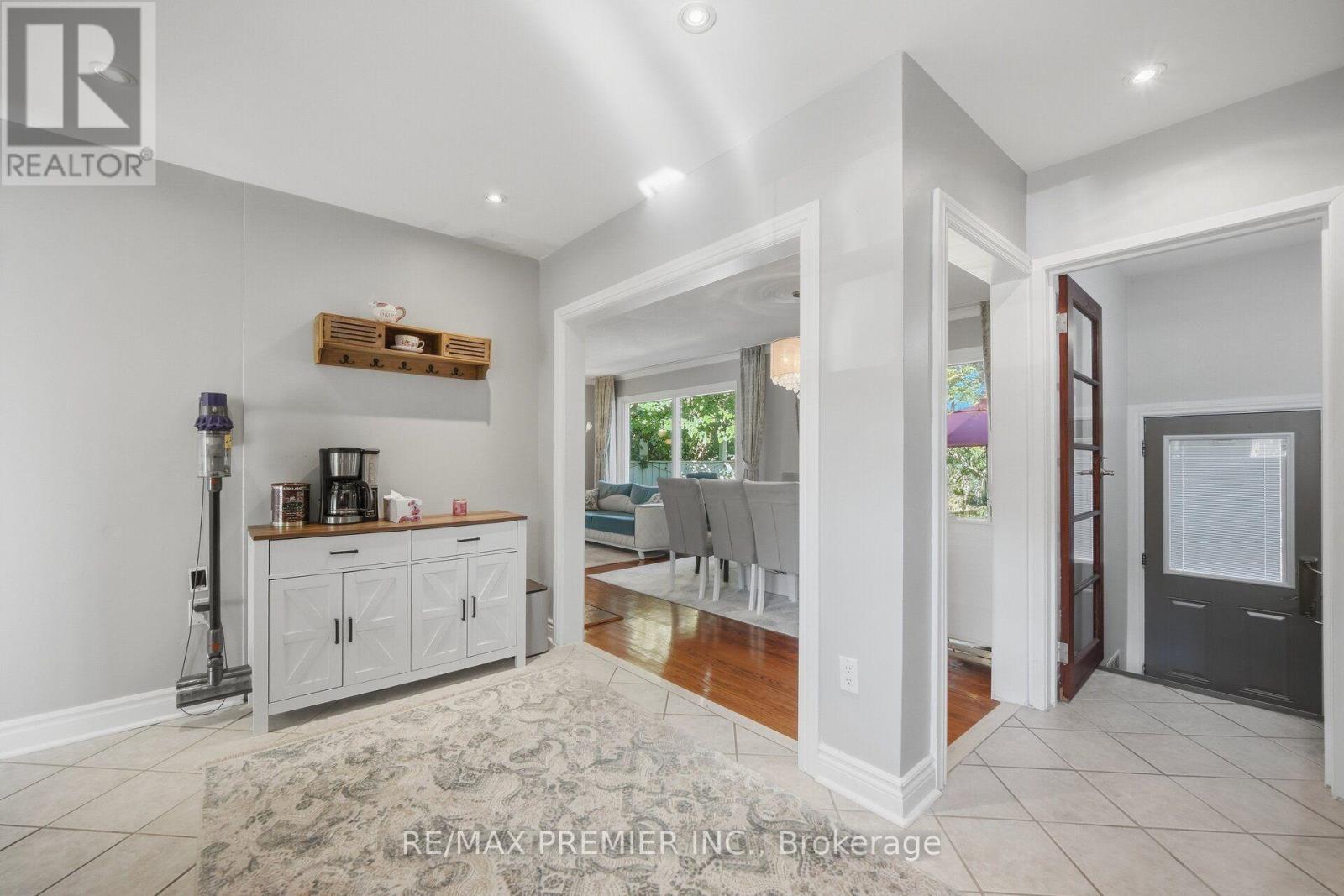 91 Wigmore Drive, Toronto, ON photo 9