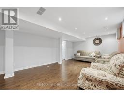 91 Wigmore Drive, Toronto, ON M4A2E9 Photo 32