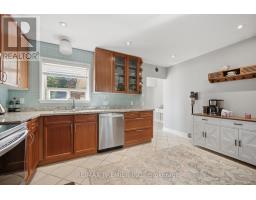 Bedroom 3 - 91 Wigmore Drive, Toronto, ON M4A2E9 Photo 8
