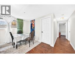 135 Whiteview Close NE - photo 32
