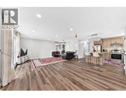 135 Whiteview Close NE - photo 5