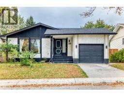135 Whiteview Close NE - photo 2