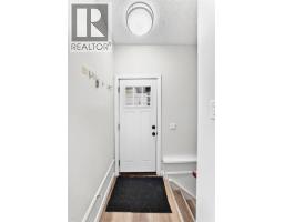 135 Whiteview Close NE - photo 25