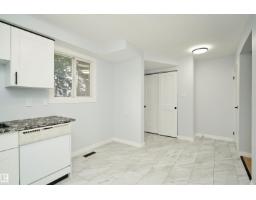 1679 Lakewood Rd S Nw, Edmonton, AB T6K3B9 Photo 7
