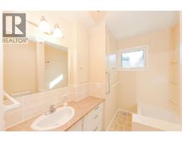 5907 43 Avenue, Camrose, AB T4V0A5 Photo 15