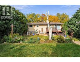 5907 43 Avenue, Camrose, AB T4V0A5 Photo 37
