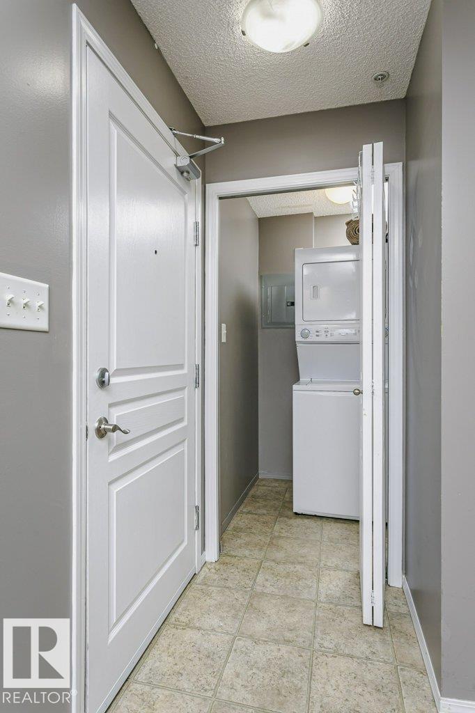 #308 309 CLAREVIEW STATION DR NW - 32