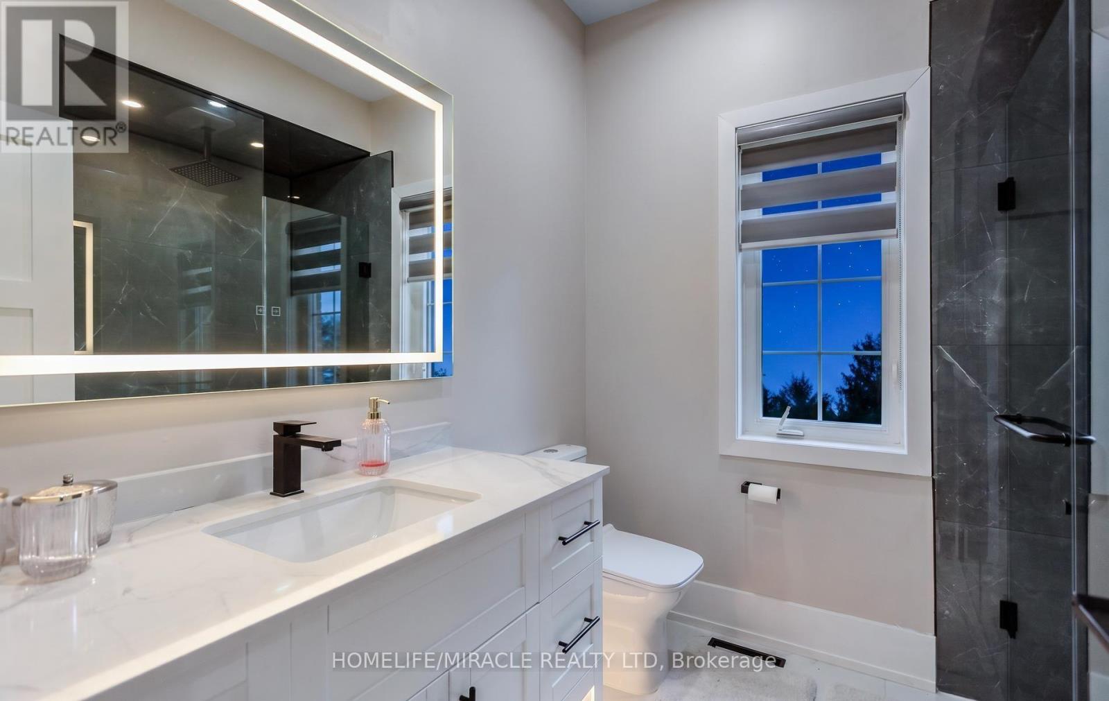 11045 Inglis Drive — photo 34