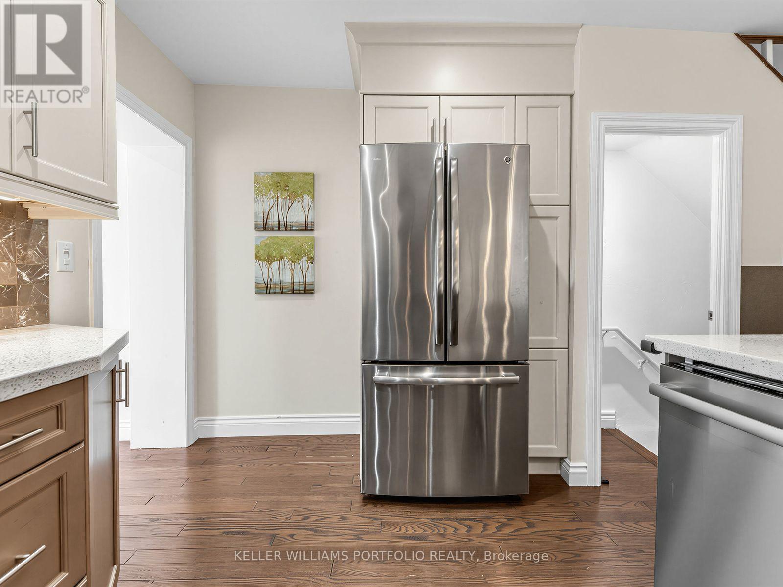 635 GLENHOLME AVENUE - 12
