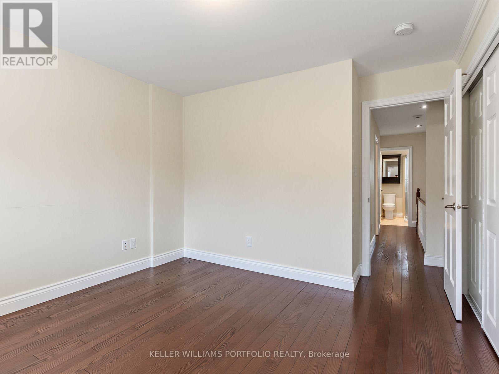 635 GLENHOLME AVENUE - 22