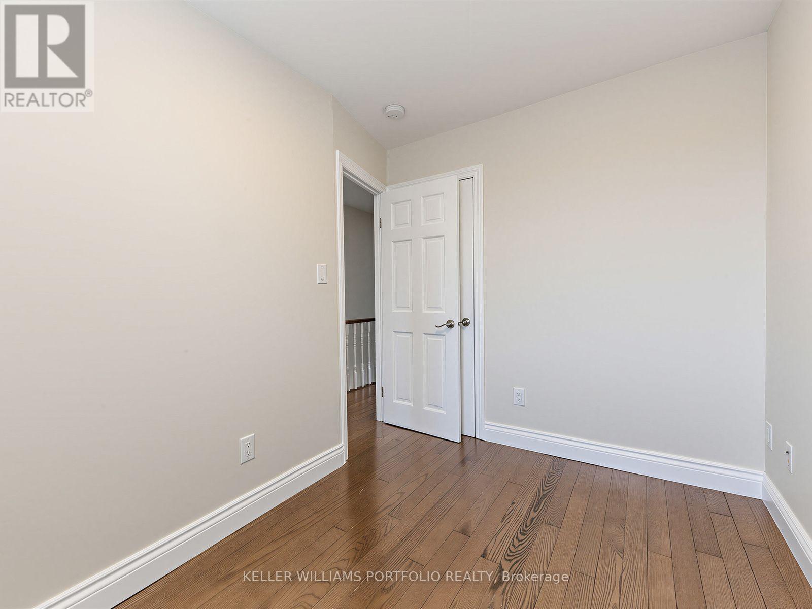 635 GLENHOLME AVENUE - 26